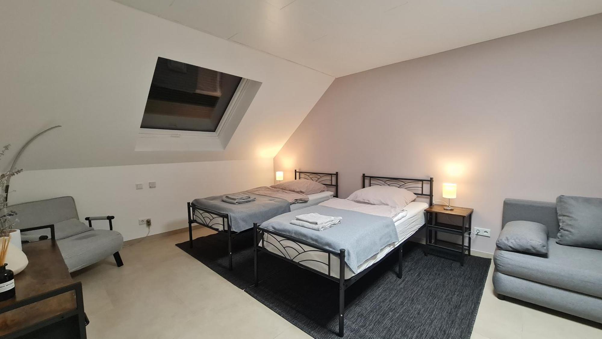 Hotel Zimmer 2C Mit Privates Badezimmer In Juelich Esterno foto